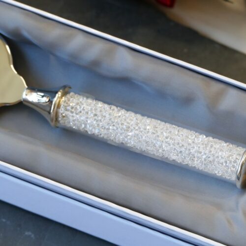 Stratton cake knife
